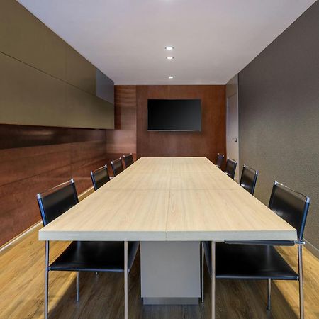 Ac Hotel Leon San Antonio By Marriott מראה חיצוני תמונה